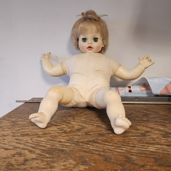 Vintage and Rare Thumbelina Doll Soft Body Doll with Pink Dress and Bloomers - Picture 8 of 11